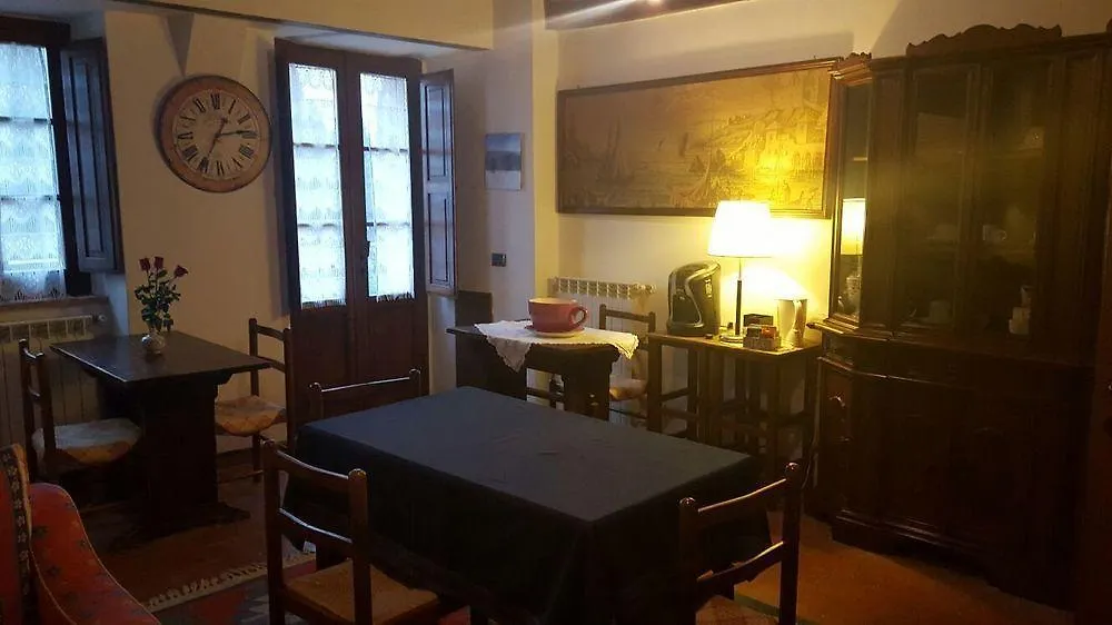 Locanda Nel Cassero Bed & Breakfast Civitella Marittima